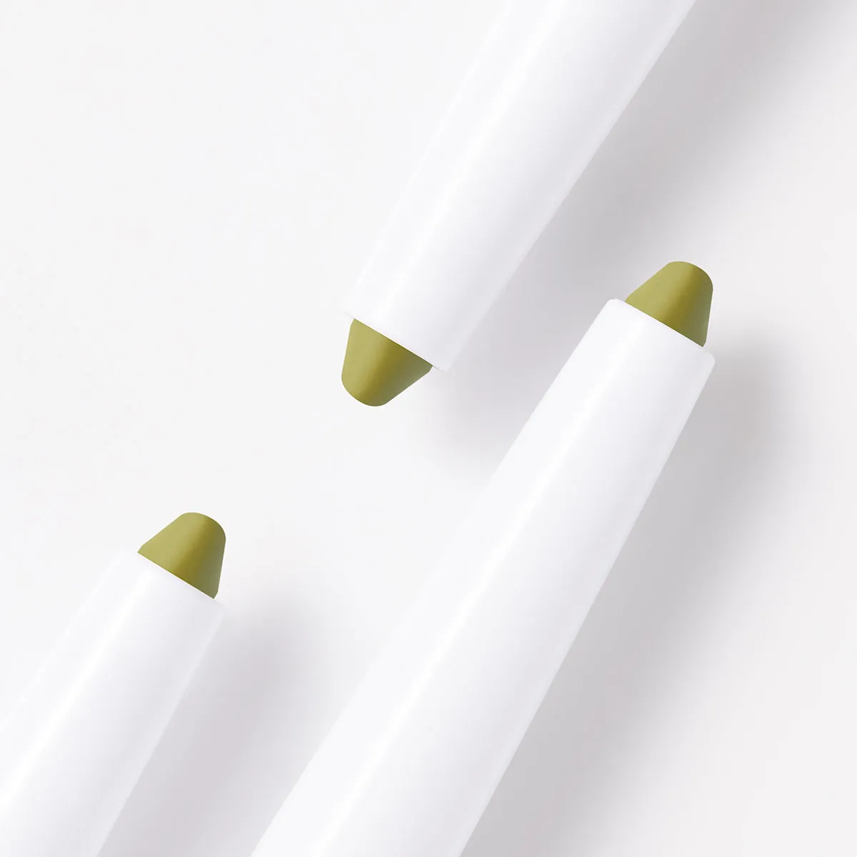 105 - Kajal / Eyeliner Olive