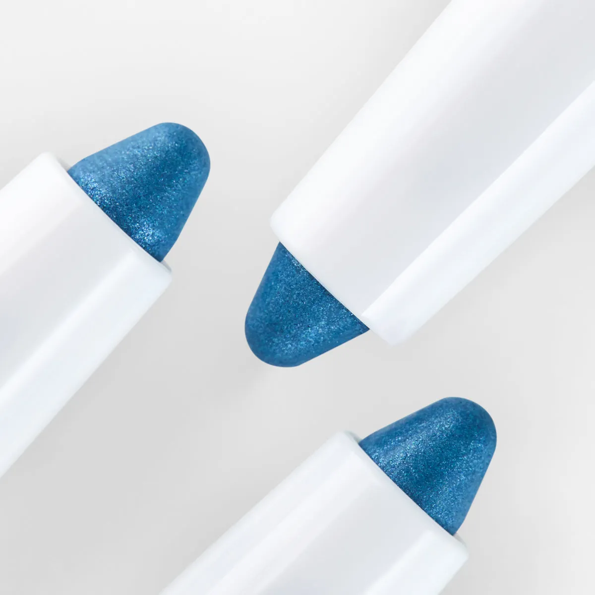 111 - Kajal / Eyeliner Iceblue